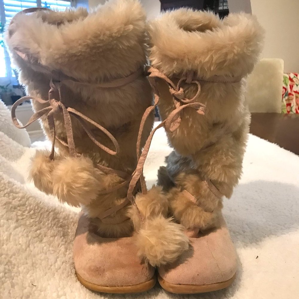 Ladies Furry Moccasins Boots 8.5